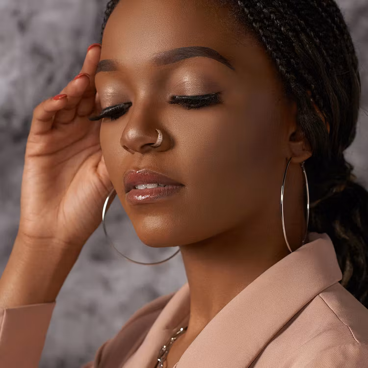 Näsring halv cirkel