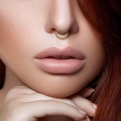 Piercingring med boll mönster