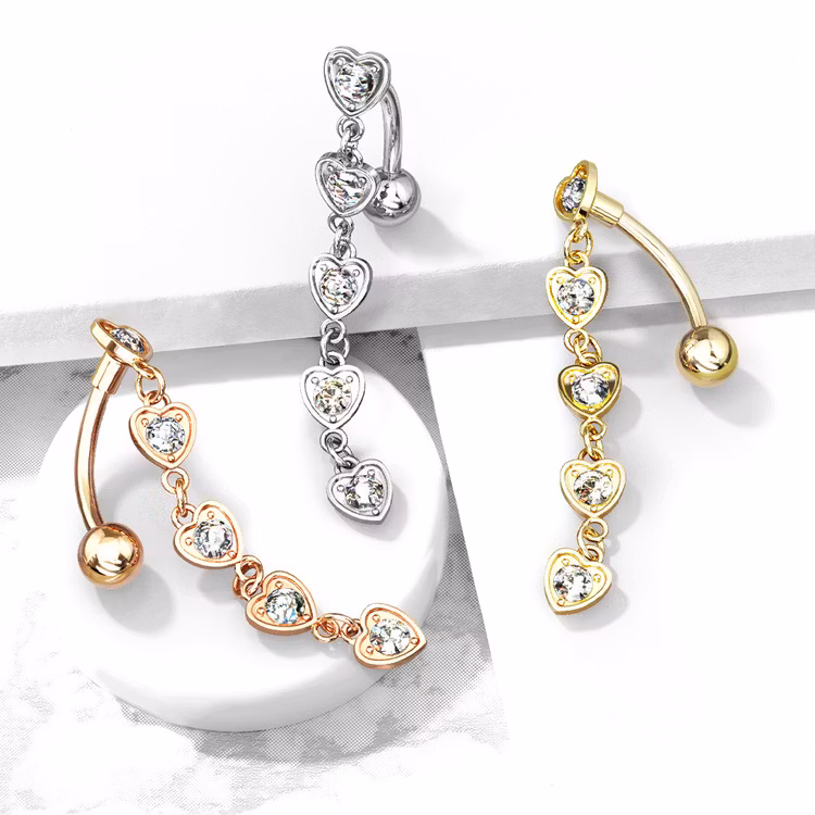 Omvänd navelpiercing med hjärtan på snöre