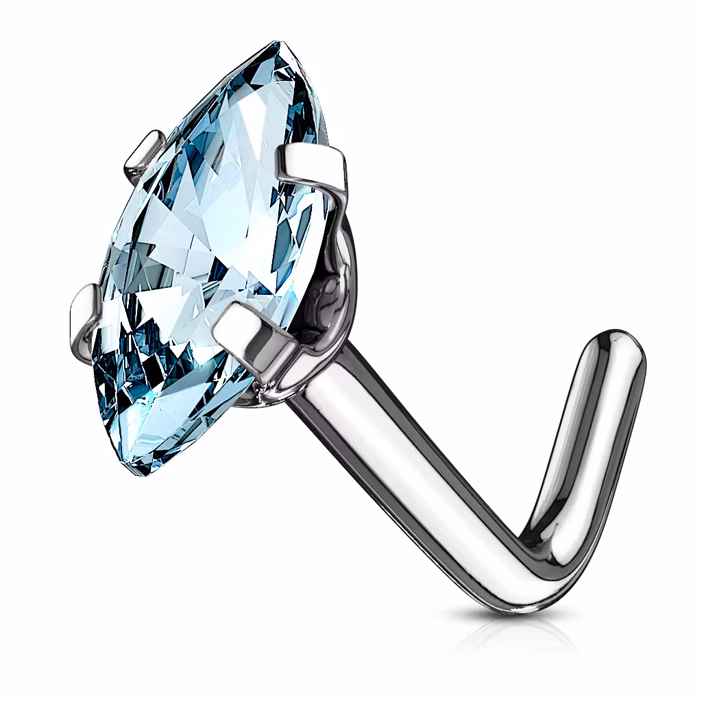 Böjd näspiercing med marquise slipad sten