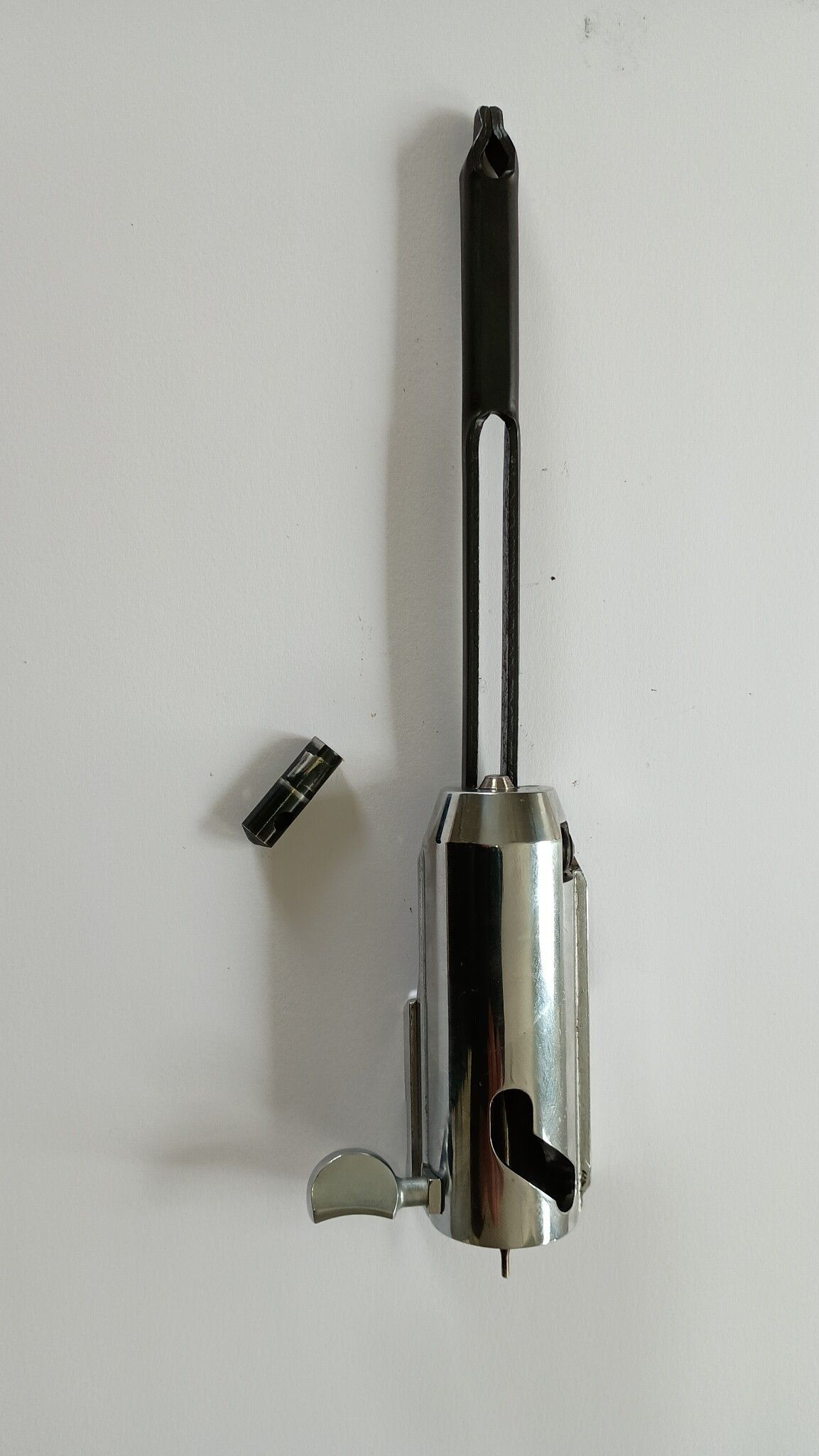 Bolt assembly