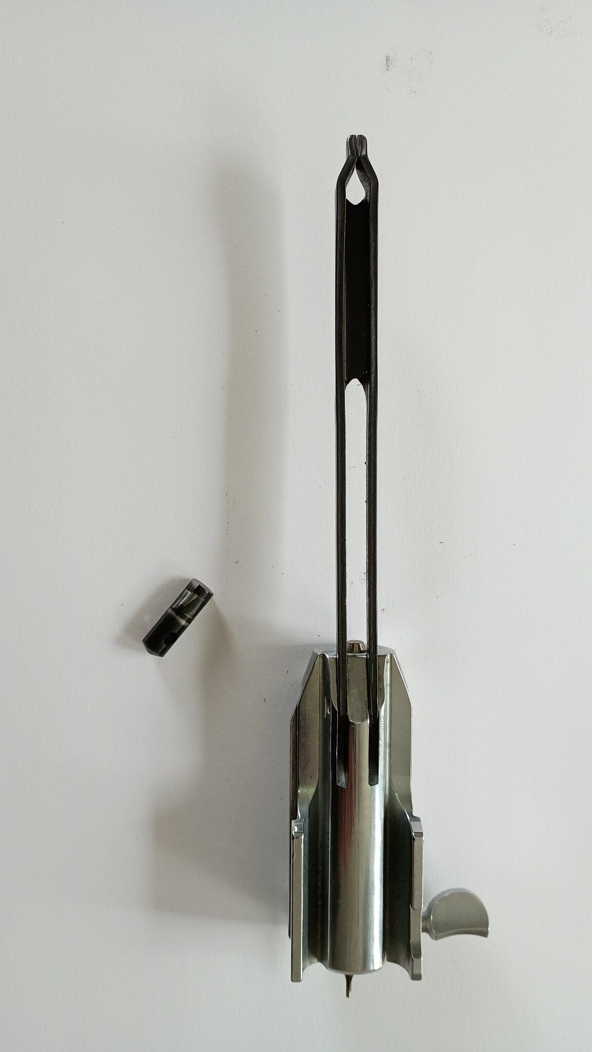 Bolt assembly