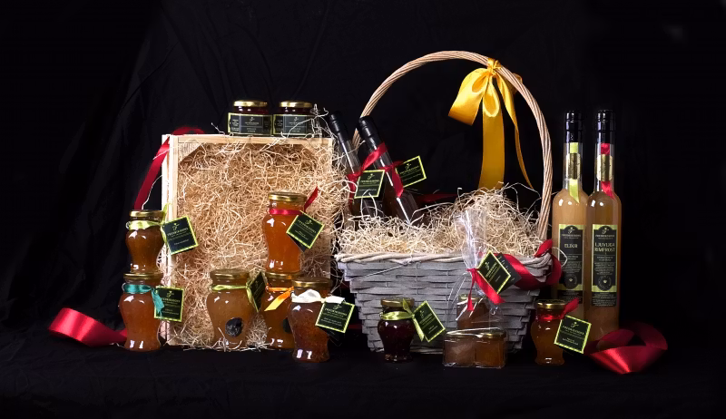 Vi ses på julmässorna - FREDRIKSSONS prisbelönta glögg ger dig och dina vänner en genuin julkänsla!