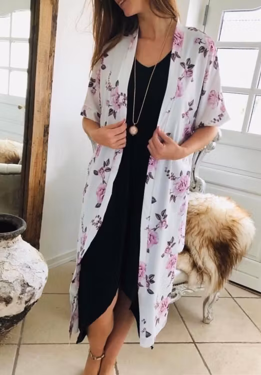 Kimono blommig kort arm vit
