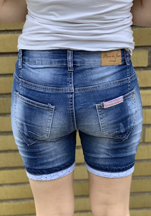 Jeans shorts med lappar