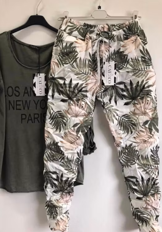 Magisk byxa i stretch grön blommigt