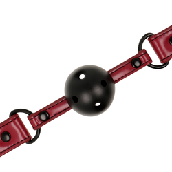 Fetish Submisive - Dark room, Breathable ball gag