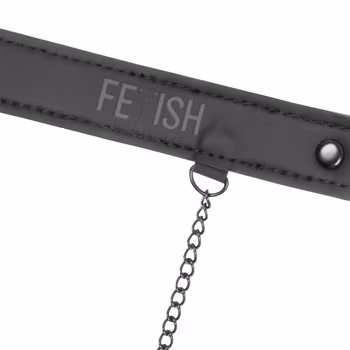 Fetish Submissive - Ring gag with nipple clamps