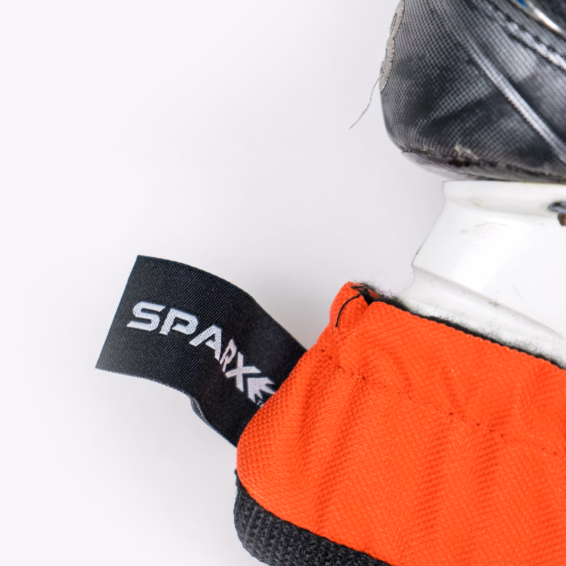 Sparx skridskokydd drag