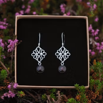 Røsslyng Svart Øredobber Klassisk