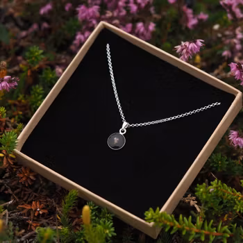 Røsslyng Svart Anheng 8mm