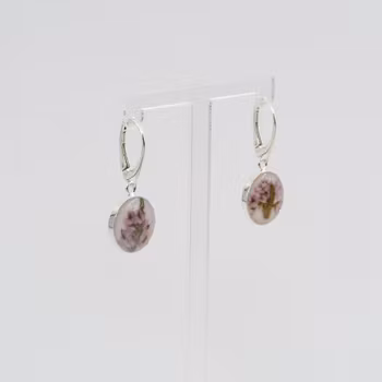 Heather White Earrings Leverback 14mm