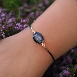 Heather Black Cord Clasp Oval