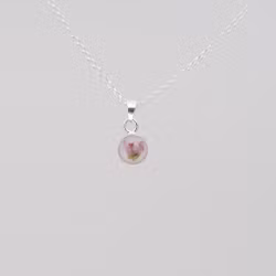 Heather White Pendant 6mm