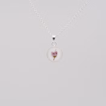 Heather White Pendant 14mm