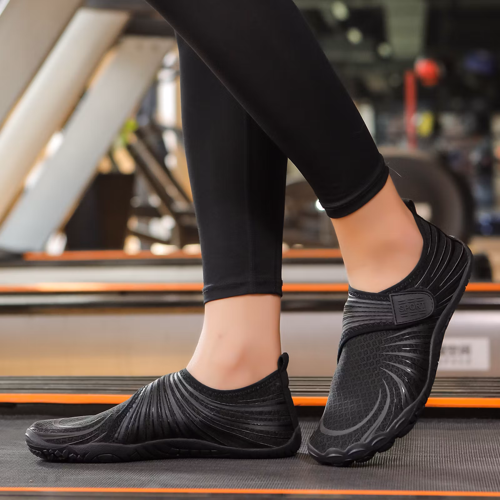 Barfodssko velcro (sort)