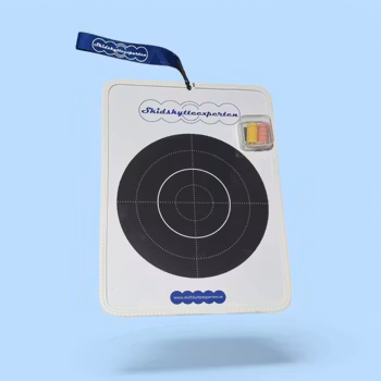 Skidskytteexpertens whiteboard with magnets