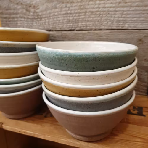 Frukostskål i mysig färgskala