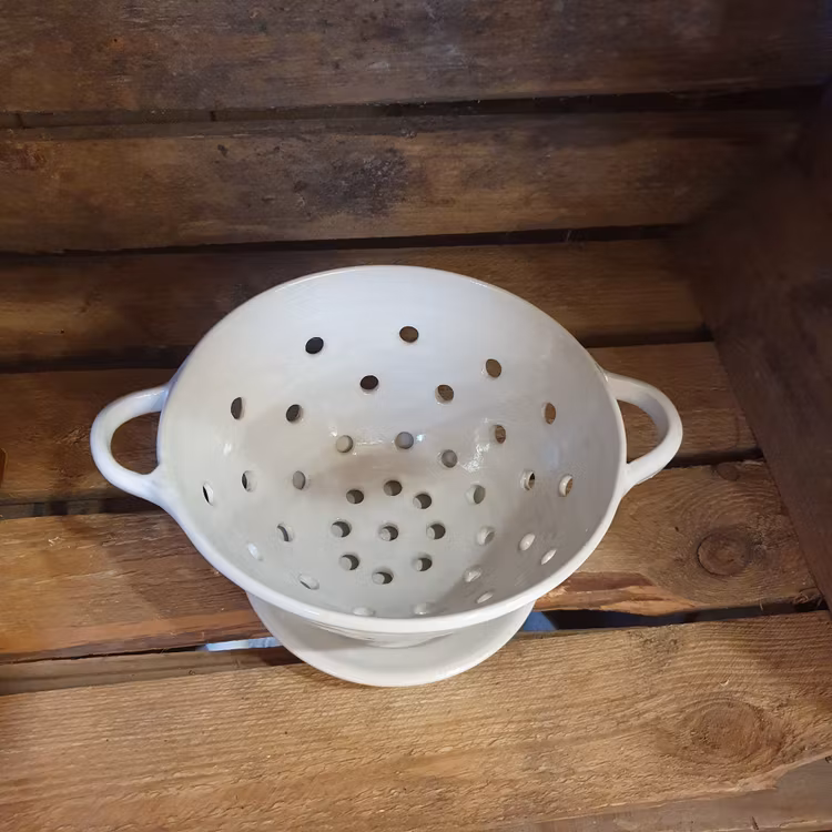 Durkslag med fat