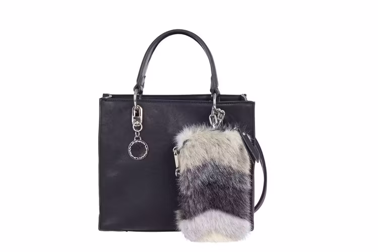 ULRIKA DESIGN BLACK VÄSKA ZICK ZACK handväska axelväska