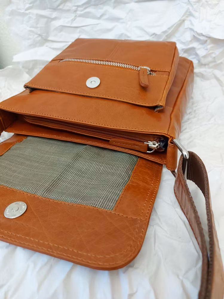 Axelväska skinn cognac Luca Ferri 5-7433