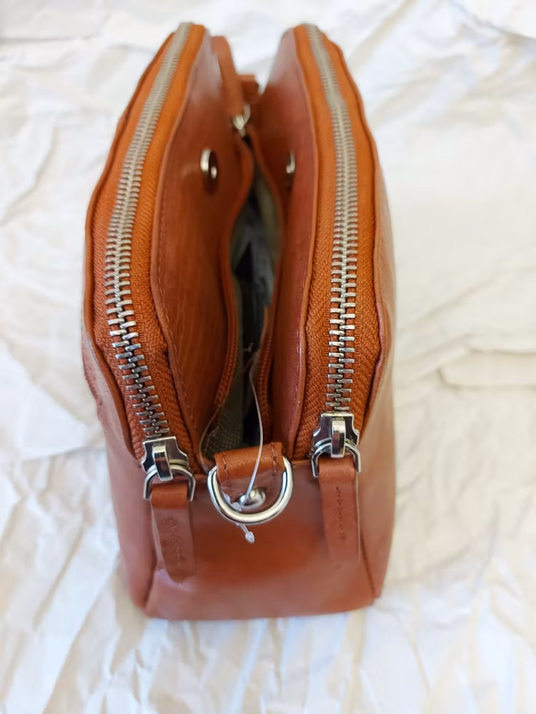 Axelväska Dam liten skinn cognac Luca Ferri 5-7432