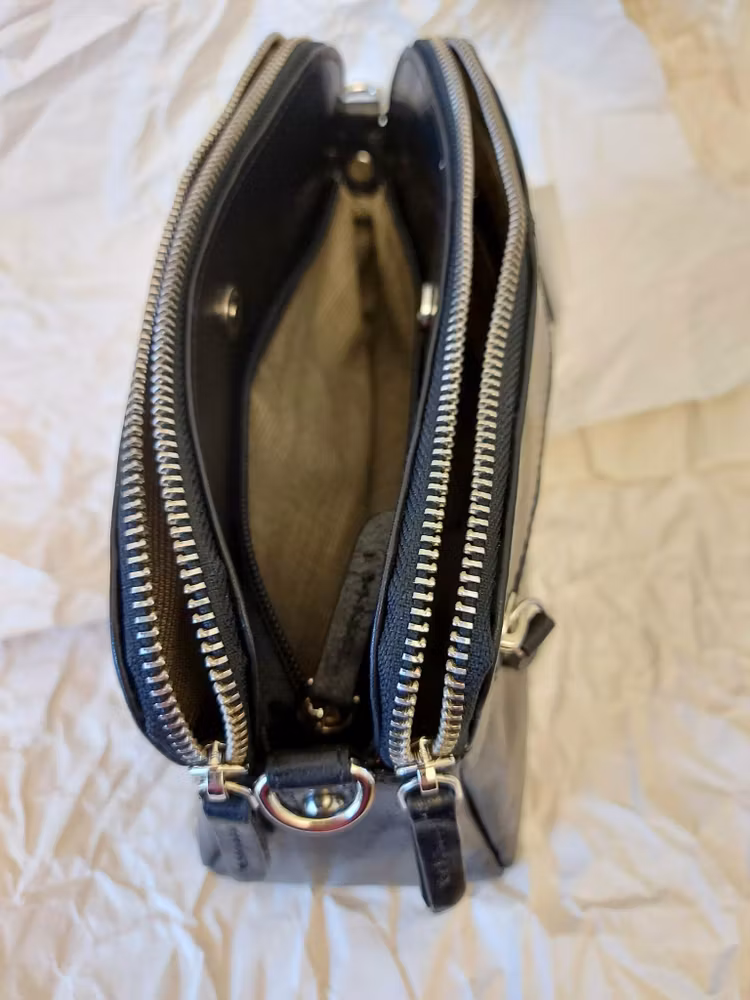 Axelväska dam liten skinn svart Luca Ferri 5-7432