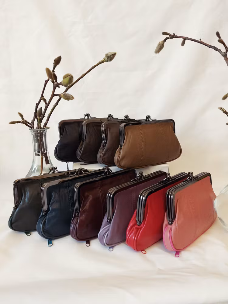 Bygelbörs skinn10 olika färger B49