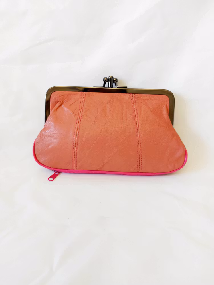 Bygelbörs skinn10 olika färger B49 rosa