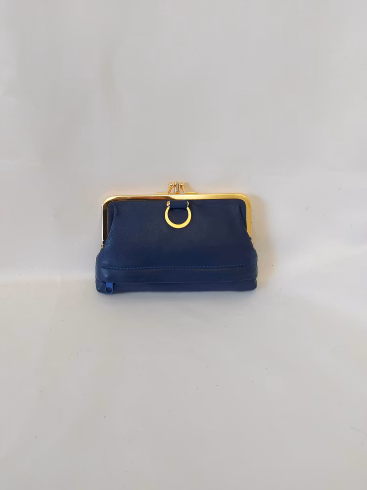 Portmonnä i skinn, platt, guldbygel 14 cm 11 olika färger