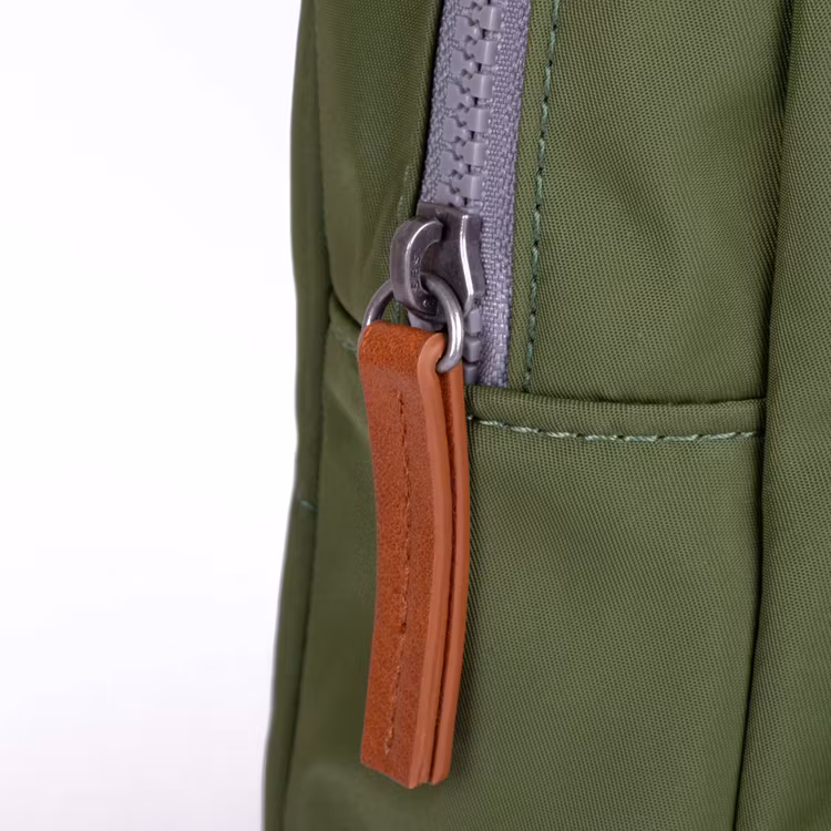 ROKA Ryggsäck Willesden färg Avocado, vädertålig, dragkedja