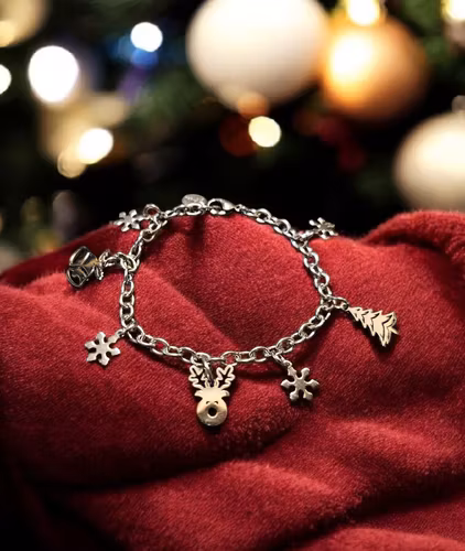 Armband med Rudolf, Julgran, Julklockor