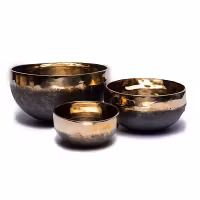 Klangskål Ishana svart/guld - 12 cm
