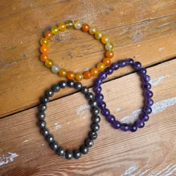 Set med 3 Kristallarmband