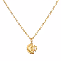 Halsband Celestial Pendant Necklace - Satya