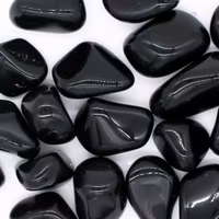 Obsidian - svart, trumlad