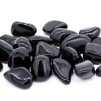 Obsidian - svart, trumlad