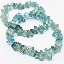 Akvamarin - Chipsarmband