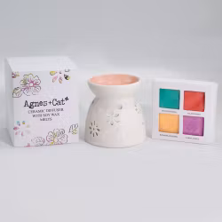 Aromalampa vit med fyra doftvax - Agnes and Cat