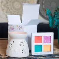 Aromalampa vit med fyra doftvax - Agnes and Cat