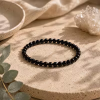 Svart turmalin, armband med små runda pärlor