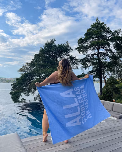 Strandbadlakan "Alla storlekar är vackra"
