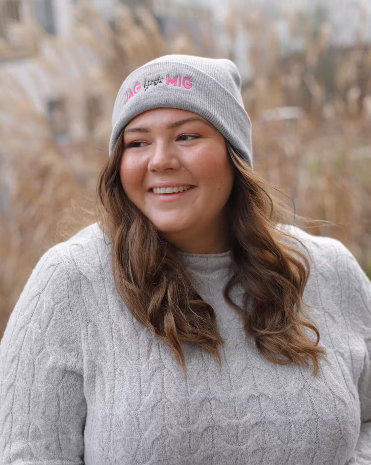 Mössor "Här står jag" + "Jag hjärta mig"