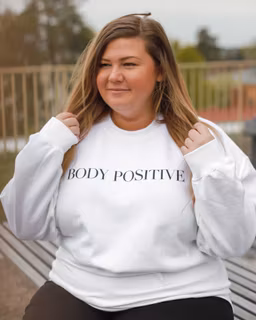 Vit sweatshirt "Body positive"