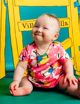 Pippi Hjulning klänning baby anilin