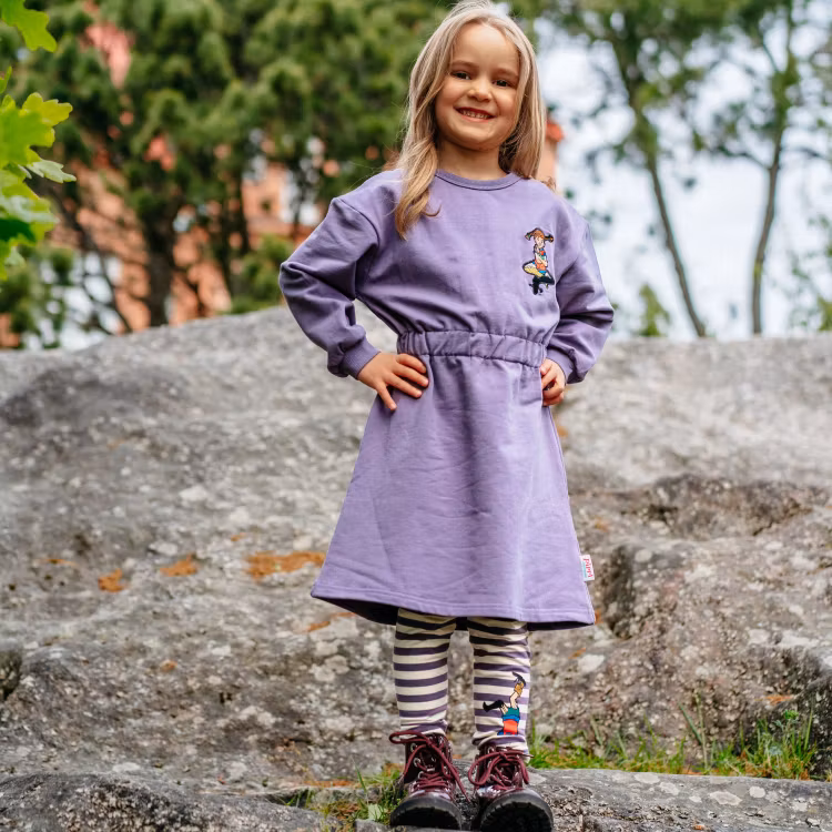 Pippi Collegeklänning violett