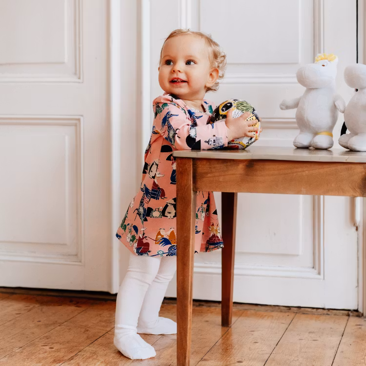 Mumin Fyra Filifjonkor klänning baby rosa