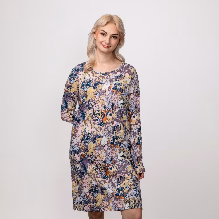 Mumin Outi nattlinne Lummig dam lila