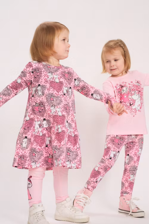 Mumin Vänner tröja 2 rosa