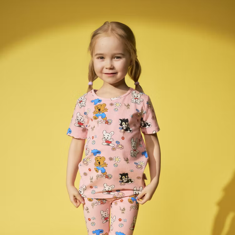 Bamse och blommor t-shirt rosa